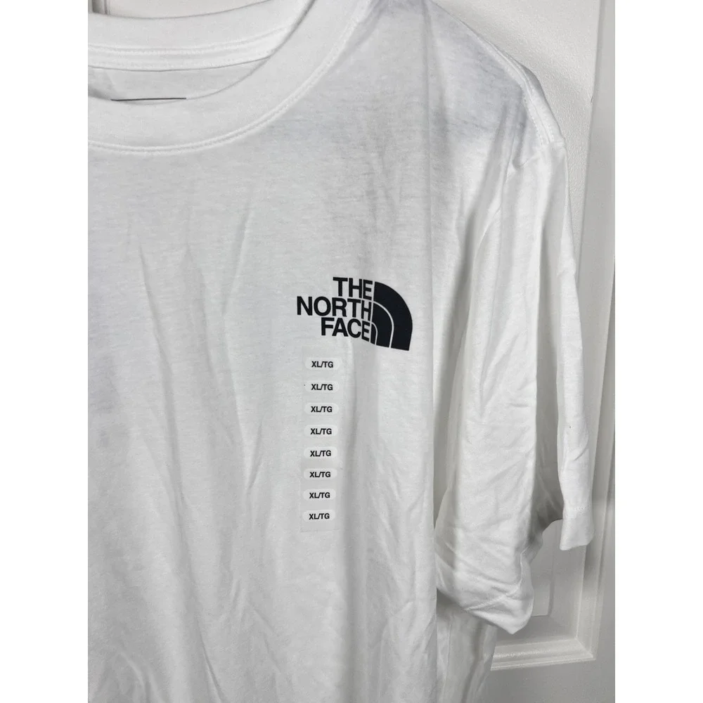 The North Face Mens White Circular Design Graphic T-Shirt XL NWT NF0A811R